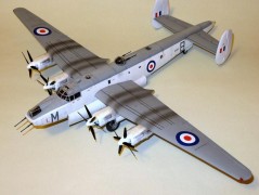 Aviao Avro SHACKLETON MR.2                             11004 AIRFIX