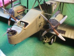 Aviao Biplano Bombardeiro Handley Page 0/400 AIRFIX