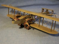 Aviao Biplano Bombardeiro Handley Page 0/400 AIRFIX