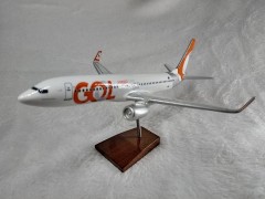 Aviao Boeing 737-800 - GOL - Nova Pintura - MAQUETE Aviao Boeing 737-800 - GOL - Nova Pintura - MAQUETE