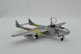 Aviao De Havilland Vampire T.11                        02058 AIRFIX