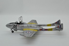 Aviao De Havilland Vampire T.11                        02058 AIRFIX