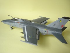 Aviao Embraer AMX A-1-B - Trainer                      81744 HOBBYBOSS