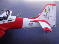 Aviao Embraer EMB-312 T-27 Tucano EIA/AFA - 1/32 GIGANTE GIIC