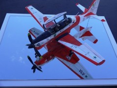 Aviao Embraer EMB-312 T-27 Tucano EIA/AFA - 1/32 GIGANTE - GIIC