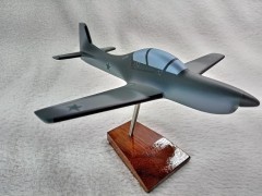 Aviao Embraer Super Tucano - ALX 15 - MAQUETE