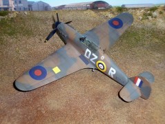 Aviao Hawker Hurricane MK.I - PRM EDITION ITALERI