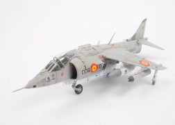 Aviao Hawker Siddeley Harrier GR-3                     04055 AIRFIX