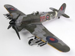 Avião Hawker Typhoon Mk. IB                       12462 ACADEMY