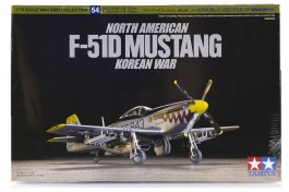 Avião North American F-51D Mustang - Korean War - TAMIYA Avião North American F-51D Mustang - Korean War - TAMIYA