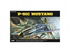 Avião P-51C Mustang - ACADEMY