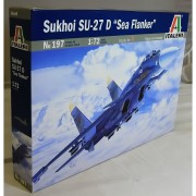 Avião Sukhoi SU-27 D - Sea Flanker - ITALERI Avião Sukhoi SU-27 D - Sea Flanker - ITALERI