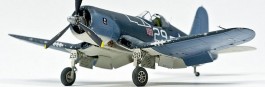 Avião Vought F4U-1D Corsair                            60752 TAMIYA