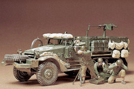 Blindado U.S. M3A2 HalfTrack -Armored Personnel Carrier TAMIYA