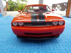 Carro Dodge Challenger SRT-8 2008                       1075 AMT