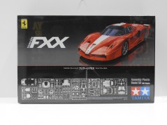 Carro Ferrari FXX                                      24292 - TAMIYA