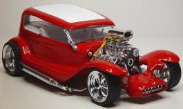 Carro Ford Coupe 1932 - Li'l Coffin SHOWCAR 4183 - REVELL AMERICANA Carro Ford Coupe 1932 - Li'l Coffin SHOWCAR 4183 - REVELL AMERICANA