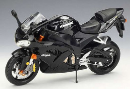 Moto Kawasaki Ninja ZX-10R MAISTO