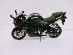 Moto Kawasaki Ninja ZX-10R MAISTO