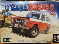 SUV Ford BAJA Bronco                                    4436 - REVELL ALEMA