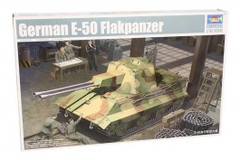 Tanque German Flakpanzer E-50                        01537 - TRUMPETER