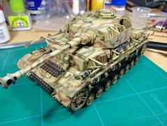 Tanque German Panzer IV - Type J               35181 TAMIYA