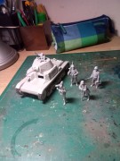 Tanque Italiano FIAT CARRO ARMATO M14/41 with INFANTRY ITALERI
