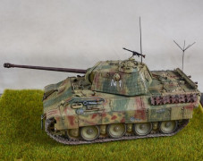 Tanque Panther V Ausf.A - Panzerkampfwagen V - Panther Sd.Kf REVELL